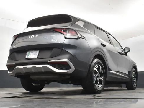 Used 2025 Kia Sportage LX FWD image 13