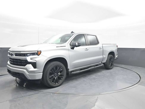 Used 2022 Chevrolet Silverado 1500 RST w/ Rally Edition AWD/4WD image 4