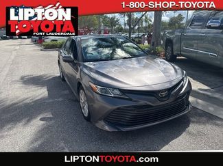 Used 2019 Toyota Camry LE image 1