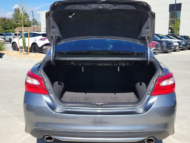 Used 2016 Nissan Altima 2.5 S w/ Power Driver Seat Package FWD image 16