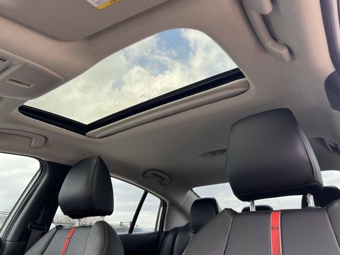 New 2026 Nissan Sentra SR w/ SR Premium Package FWD image 15