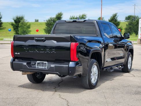 Used 2024 Toyota Tundra SR5 w/ SR5 Convenience Package AWD/4WD image 5