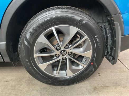 Used 2016 Toyota RAV4 XLE image 7