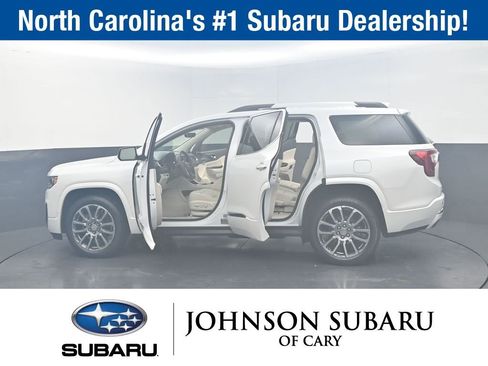 Used 2023 GMC Acadia Denali w/ Denali Ultimate Package AWD/4WD image 29