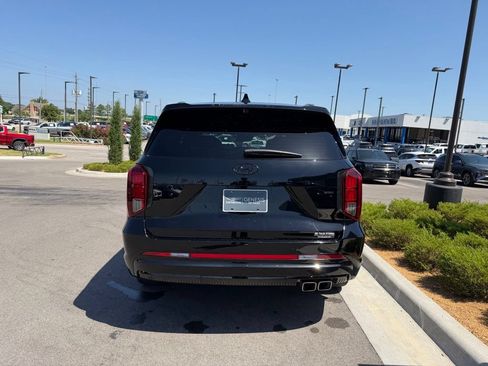Certified 2025 Hyundai Palisade Calligraphy AWD/4WD image 12