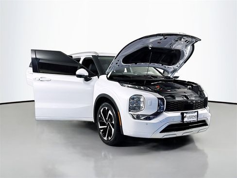 Used 2023 Mitsubishi Outlander SEL 40th Anniversary image 27