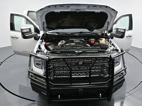 Used 2022 GMC Sierra 2500 Denali w/ Denali Ultimate Package image 47