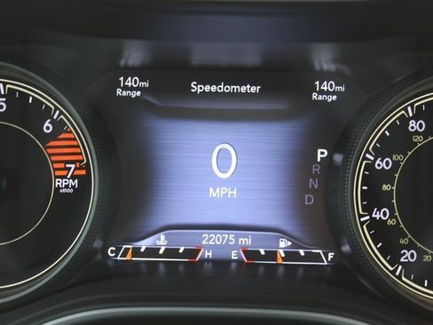 Used 2023 Jeep Cherokee Altitude Lux image 26