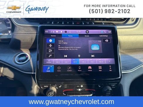 Used 2024 Jeep Grand Cherokee L Limited w/ Black Appearance Package image 19