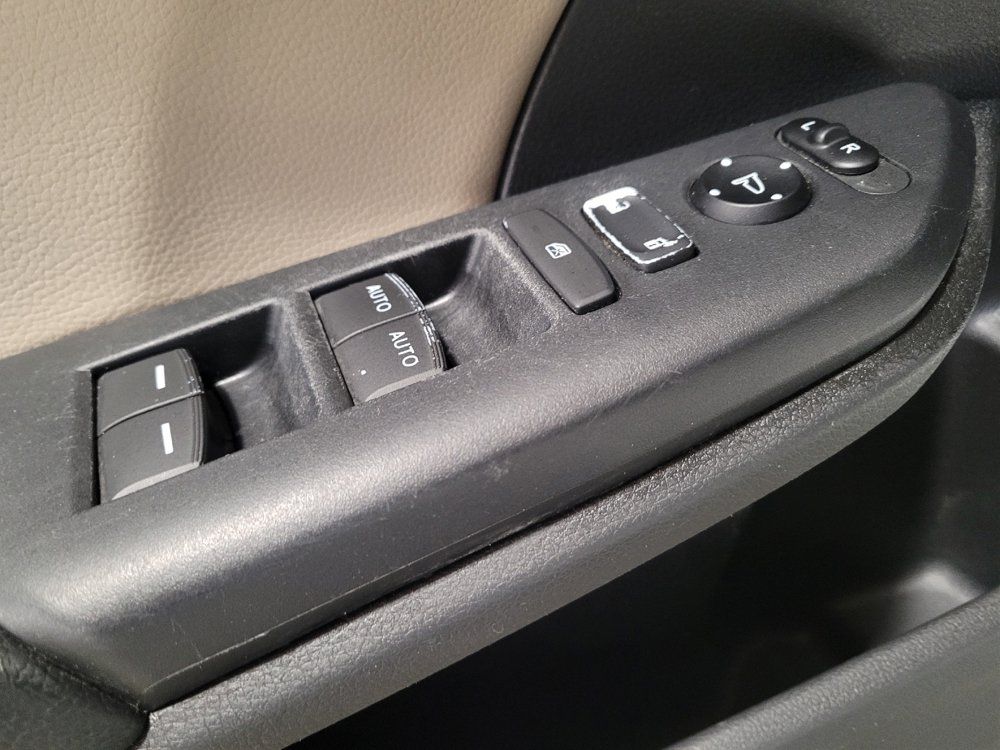 Used 2019 Honda Civic Touring image 27