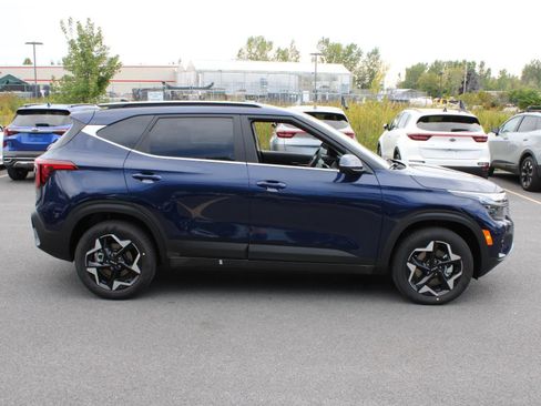 New 2026 Kia Seltos EX image 4