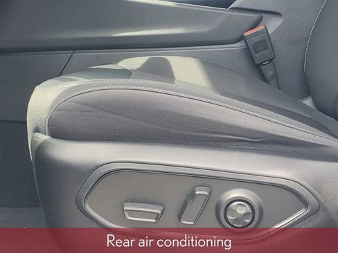 Used 2023 Jeep Grand Cherokee L Laredo w/ Luxury Tech Group I AWD/4WD image 11