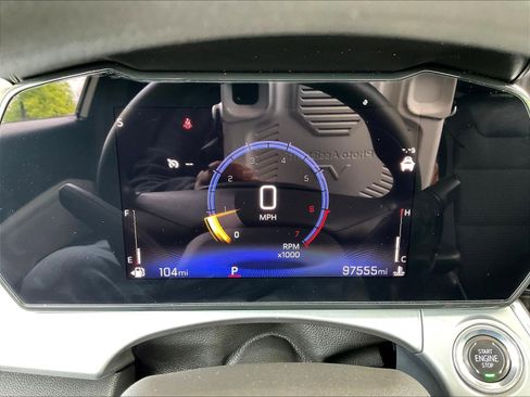Used 2024 Chevrolet Trax LT FWD image 13