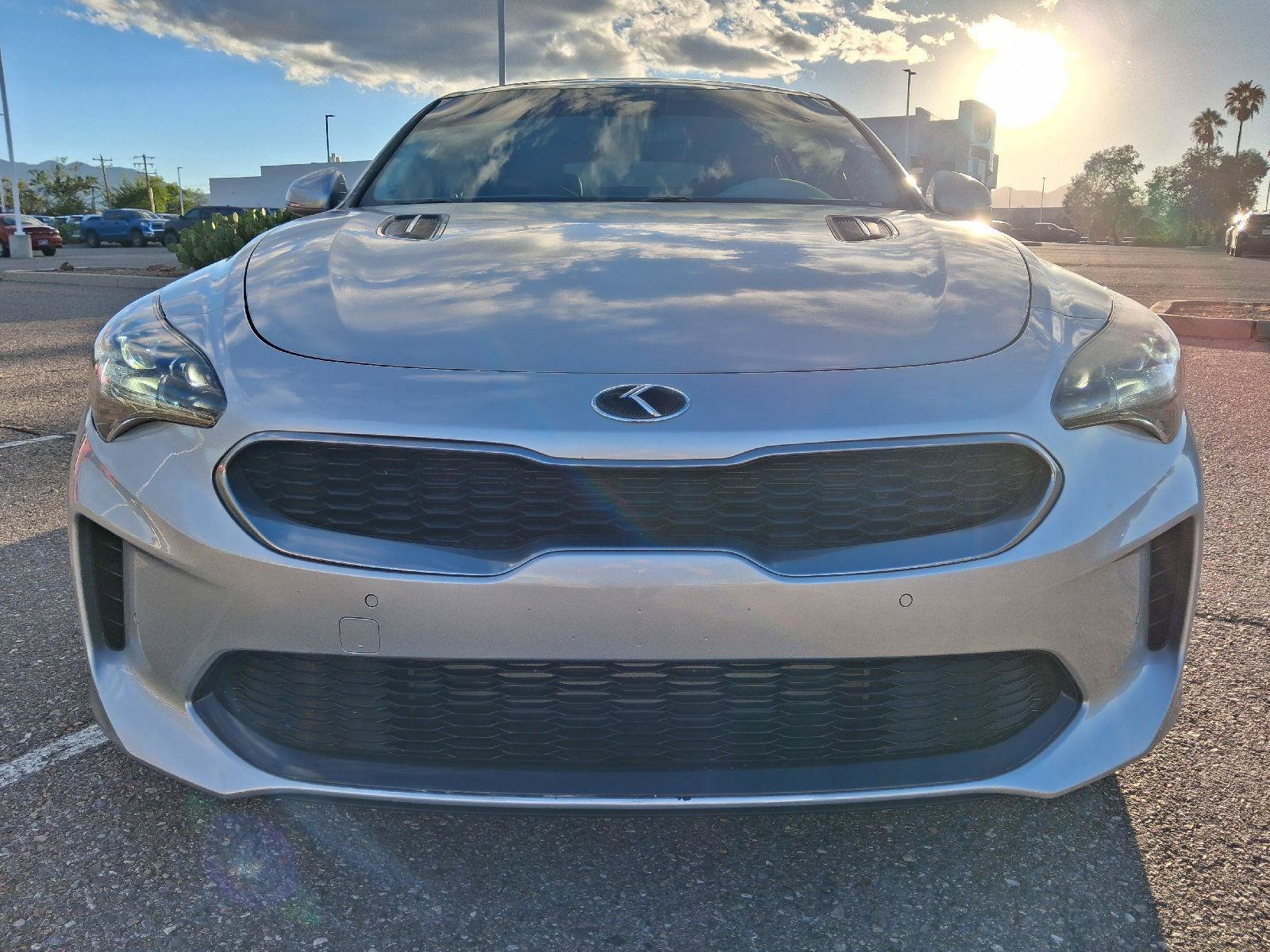 Used 2018 Kia Stinger Premium RWD image 9