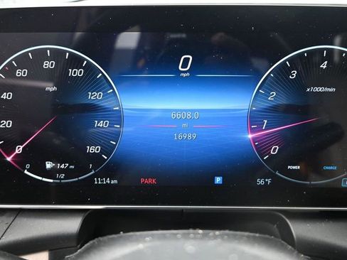 Used 2024 Mercedes-Benz GLC 300 4MATIC image 16