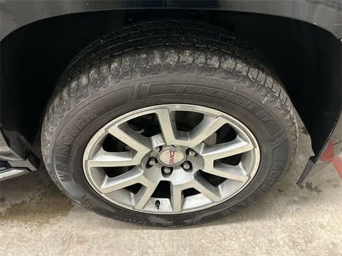 Used 2020 GMC Yukon Denali w/ Open Road Package image 5