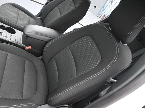 Used 2025 Ford Escape Active FWD image 9