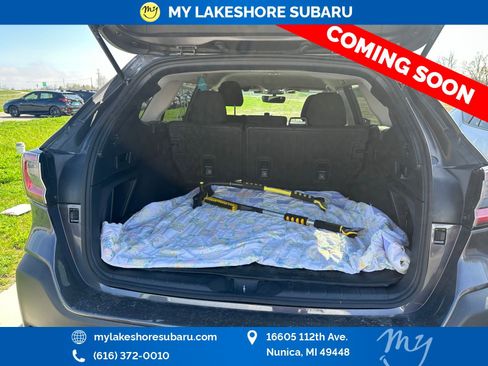 Used 2024 Subaru Outback Premium AWD/4WD image 15