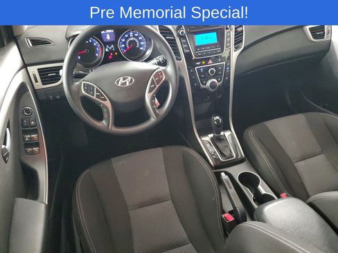 Used 2016 Hyundai Elantra GT FWD image 15