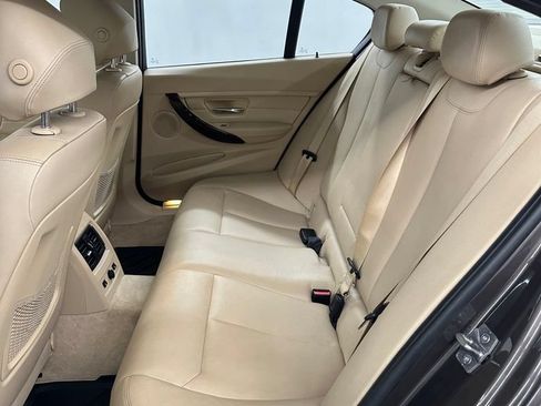 Used 2013 BMW 328i xDrive Sedan AWD/4WD image 27