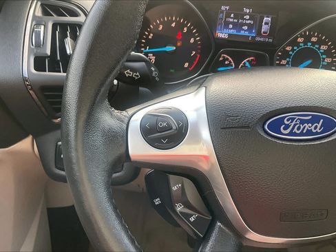 Used 2014 Ford Escape Titanium FWD image 23