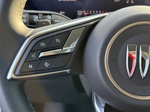 New 2025 Buick Envision Preferred image 21