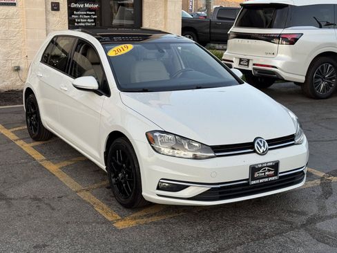Used 2019 Volkswagen Golf SE FWD image 13