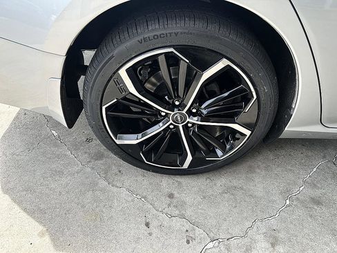 Certified 2024 Nissan Altima 2.5 SR FWD image 10