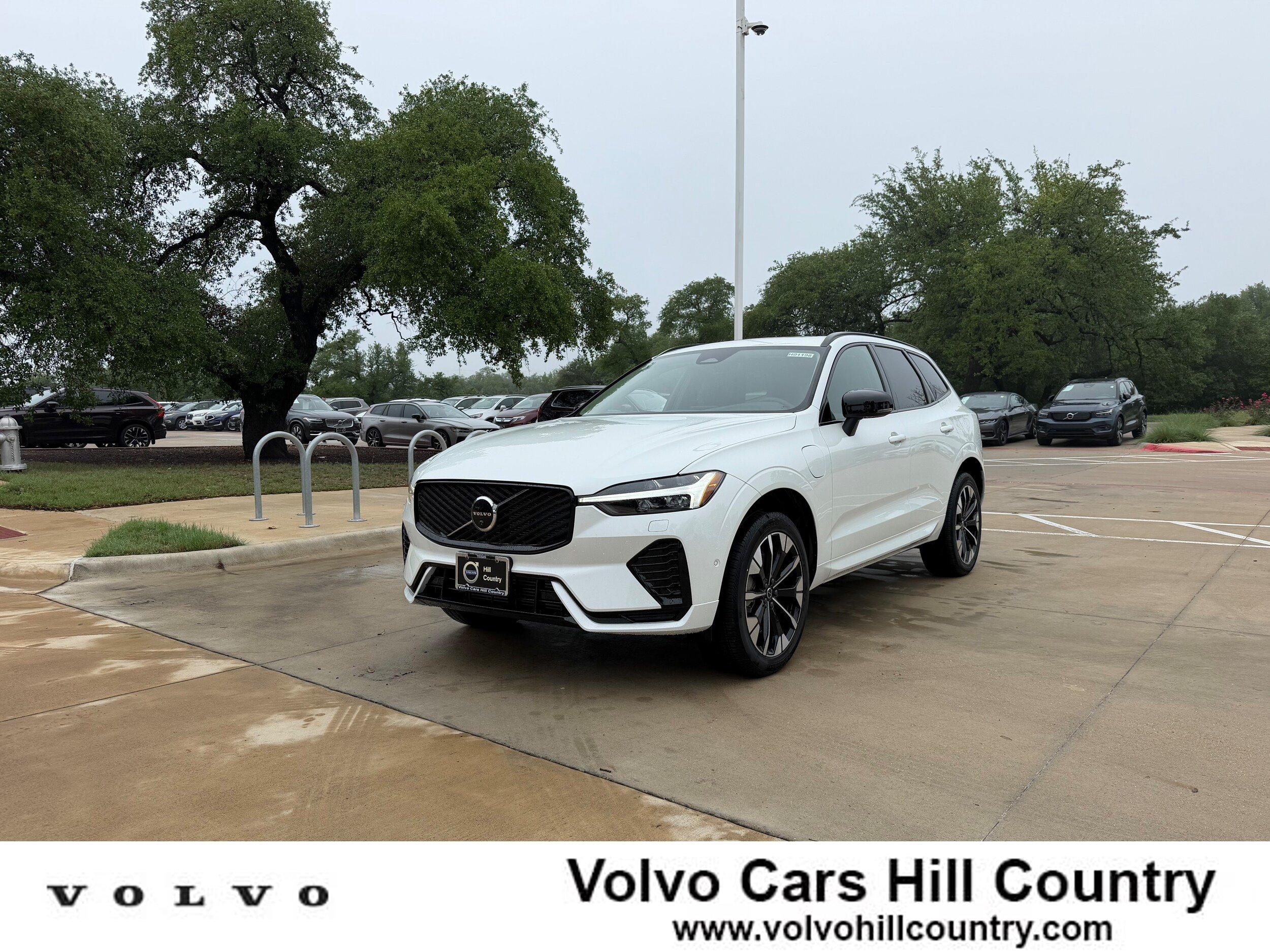 New 2026 Volvo XC60 T8 Plus w/ Protection Package Premier AWD/4WD image 1
