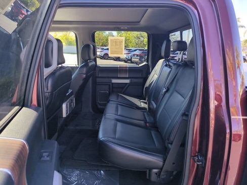 Used 2015 Ford F150 Lariat w/ Equipment Group 502A Luxury AWD/4WD image 25