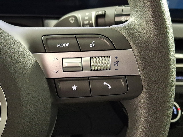 Used 2026 Hyundai Sonata SE FWD image 25
