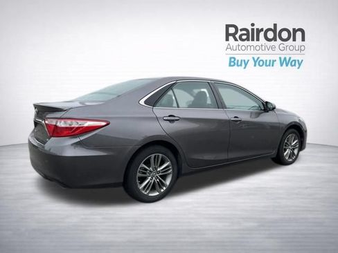 Used 2016 Toyota Camry SE FWD image 7