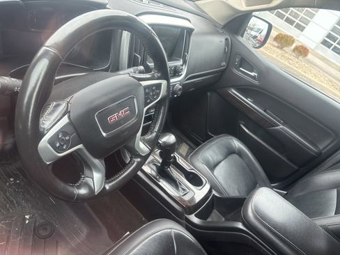 Used 2018 GMC Canyon SLT w/ Trailering Package image 10