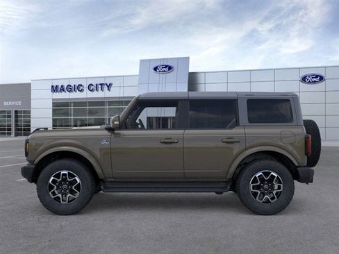 New 2025 Ford Bronco Outer Banks image 3