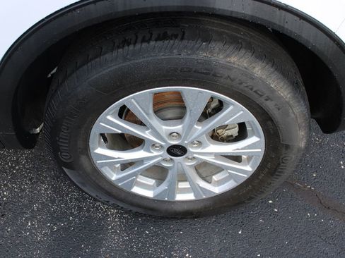 Used 2023 Ford Escape Active w/ Tech Pack #2 AWD/4WD image 5