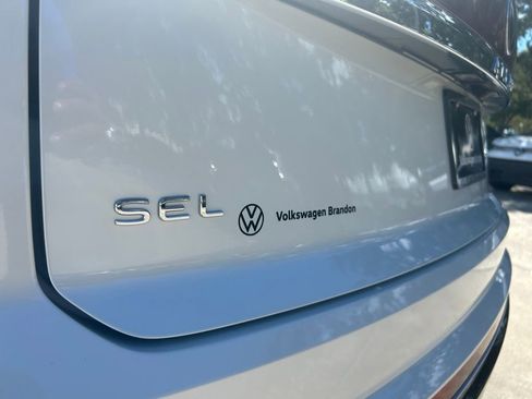 New 2026 Volkswagen Atlas Cross Sport SEL Premium R-Line AWD/4WD image 28