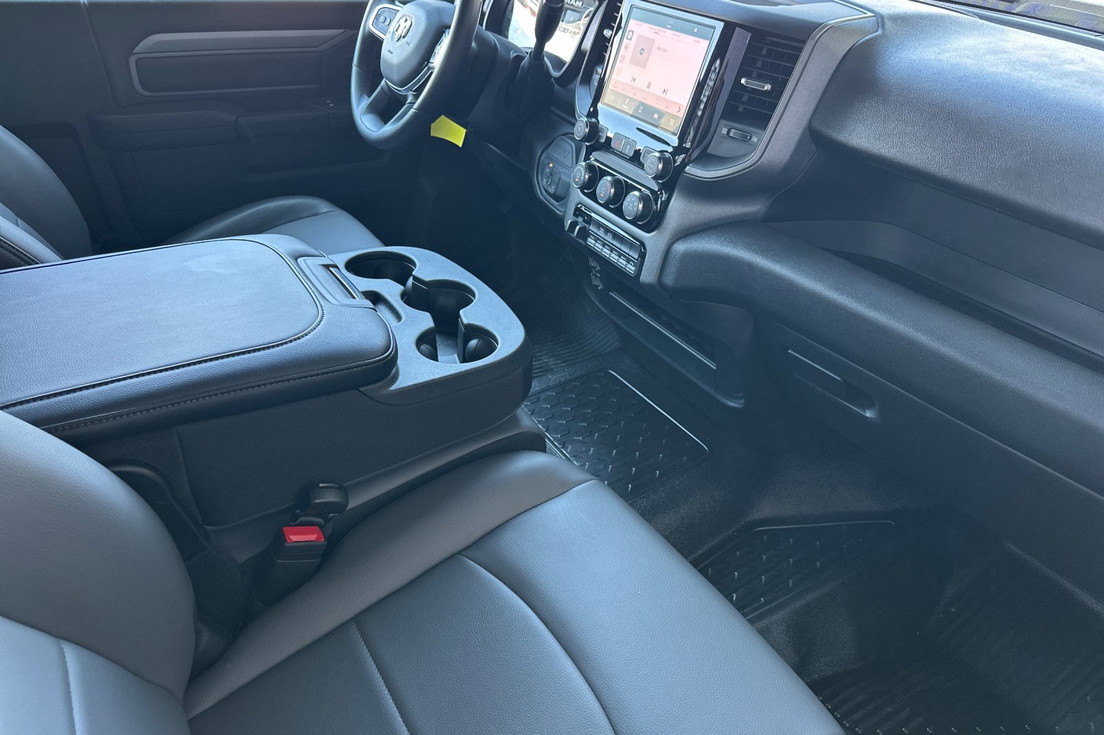New 2025 RAM 5500 Tradesman w/ Chrome Appearance Group AWD/4WD image 13