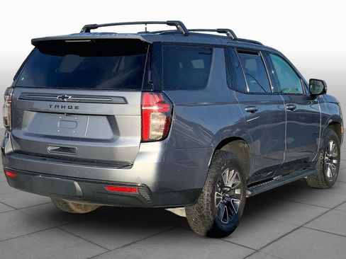 Used 2022 Chevrolet Tahoe Z71 w/ Z71 Off-Road Package AWD/4WD image 12
