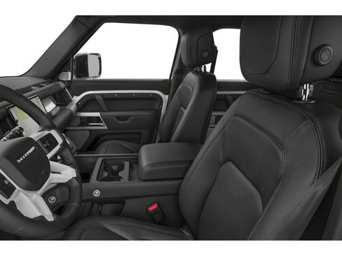 Used 2025 Land Rover Defender 130 S image 8