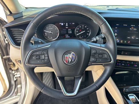 Used 2022 Buick Envision Avenir w/ Technology Package II image 29