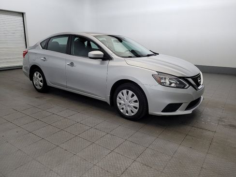 Used 2019 Nissan Sentra S FWD image 11