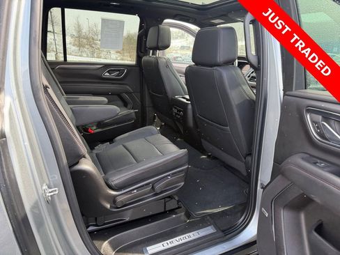 Used 2024 Chevrolet Suburban RST w/ Luxury Package image 27