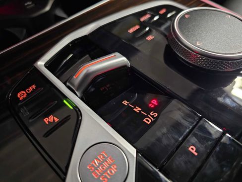 New 2026 BMW X5 xDrive40i w/ M Sport Package image 26