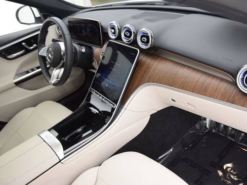 Used 2023 Mercedes-Benz C 300 Sedan image 15