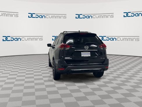 Used 2019 Nissan Rogue SL w/ Premium Package AWD/4WD image 7