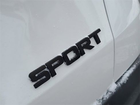 Used 2025 Honda HR-V Sport image 6