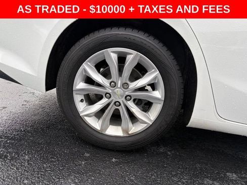 Used 2019 Chevrolet Malibu LT w/ Driver Confidence Package II FWD image 7