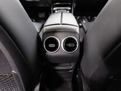 Certified 2023 Mercedes-Benz GLB 250 4MATIC image 26