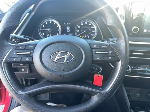 Used 2021 Hyundai Sonata SE image 15