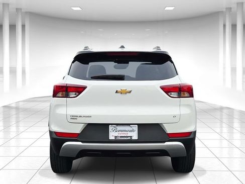 Used 2023 Chevrolet TrailBlazer LT w/ Convenience Package AWD/4WD image 4